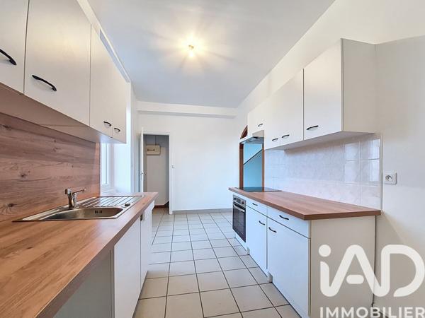 Location maison 3 pièces 66 m² Coron