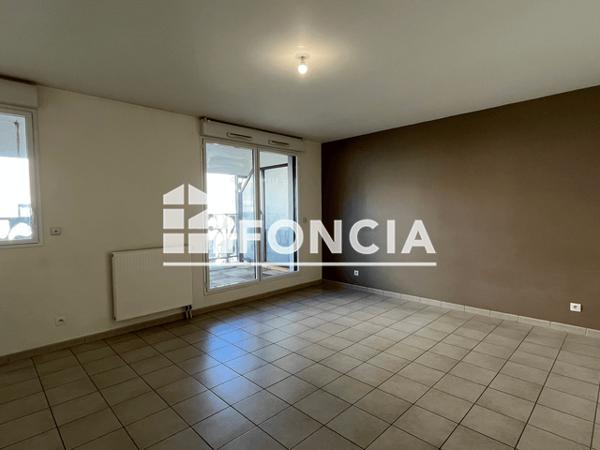 Location Appartement 2 pièces 60.72 m² - 11 RUE DE STRASBOURG Herouville Saint Clair 14200