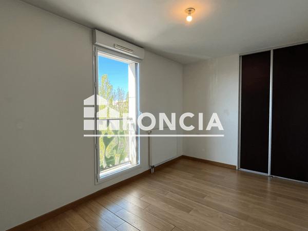 Location Appartement 4 pièces 100.94 m² - 4 PROMENADE DES SQUARES Herouville Saint Clair 14200