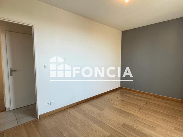 Location Appartement 4 pièces 100.94 m² - 4 PROMENADE DES SQUARES Herouville Saint Clair 14200
