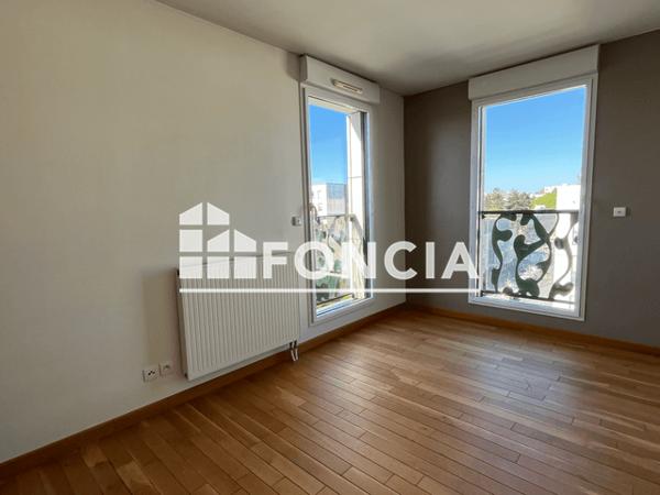 Location Appartement 4 pièces 100.94 m² - 4 PROMENADE DES SQUARES Herouville Saint Clair 14200