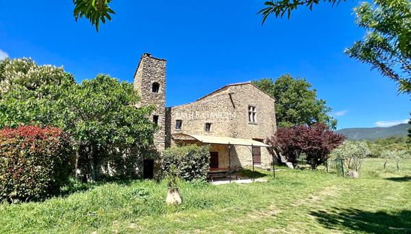 A vendre - Propriété du début du XVIème siècle - Sud Luberon
