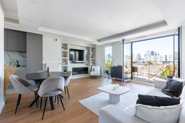 Appartement Courbevoie 4 pièce(s) 87.25 m2