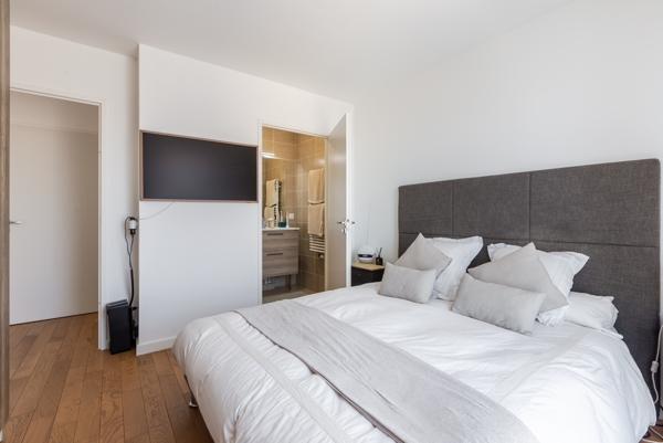 Appartement Courbevoie 4 pièce(s) 87.25 m2