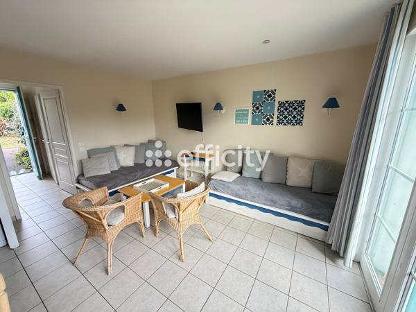 Maison
         4 pièces
        - 54 m² 210 000 €*