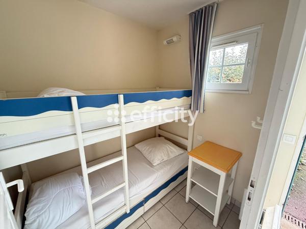 Maison
         4 pièces
        - 54 m² 210 000 €*