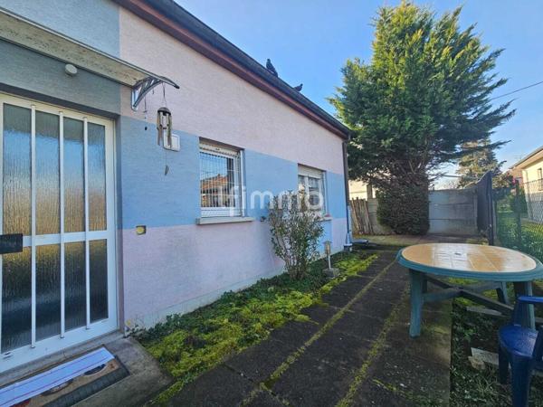 Charmant F2 avec extérieur