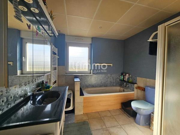 Charmant F2 avec extérieur