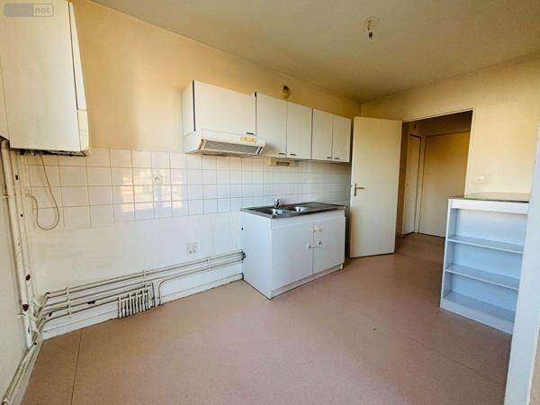 Appartement à vendre à Noyal-Châtillon-sur-Seiche en Ille-et-Vilaine (35230), ref : 35129-6582