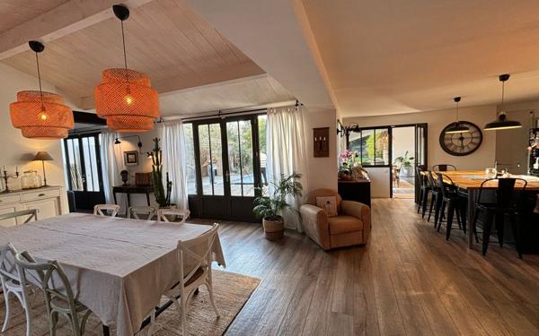 Maison à vendre    7 pièces •  Saint-Pierre-d'Oléron