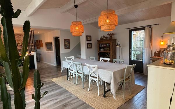 Maison à vendre    7 pièces •  Saint-Pierre-d'Oléron