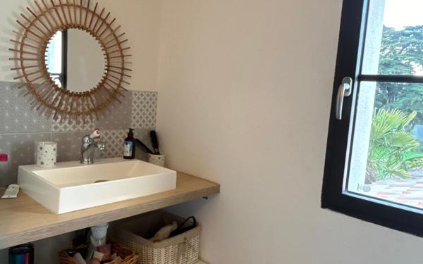 Maison à vendre    7 pièces •  Saint-Pierre-d'Oléron