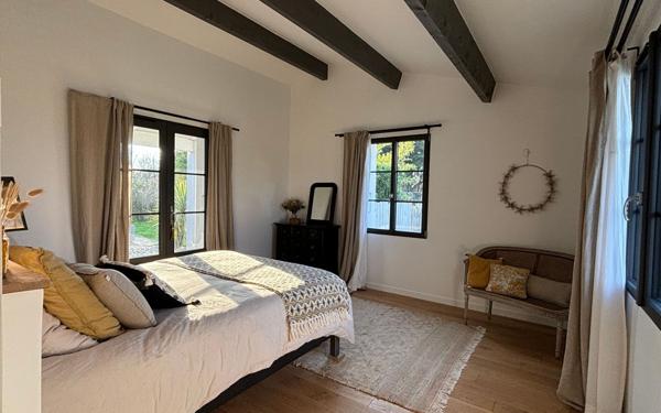 Maison à vendre    7 pièces •  Saint-Pierre-d'Oléron