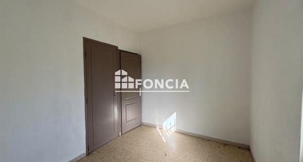 Location Appartement 2 pièces 28.7 m² - Cabannes 13440