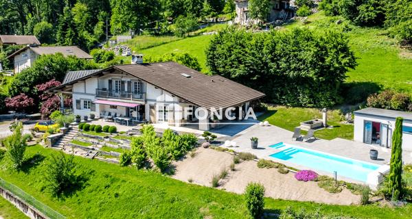 À vendre Maison 7 pièces 337 m² - Thyez 74300