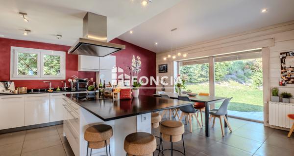 À vendre Maison 7 pièces 337 m² - Thyez 74300