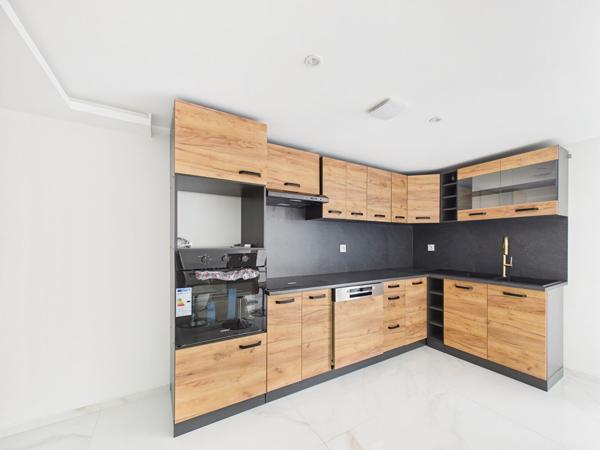 Valence Maison individuelle entièrement rénové avec piscine et appartement indépendant