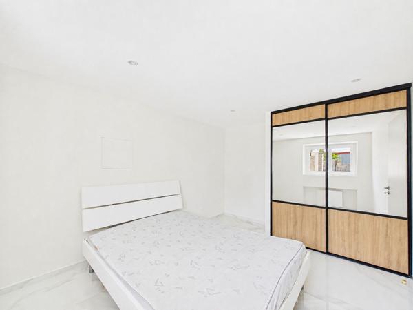 Valence Maison individuelle entièrement rénové avec piscine et appartement indépendant