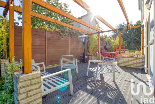 Maison à vendre 8 pièces 150 m² Saint-Thibault-des-Vignes