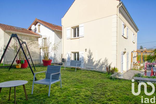 Maison à vendre 8 pièces 150 m² Saint-Thibault-des-Vignes