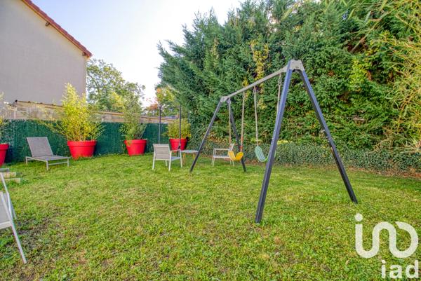 Maison à vendre 8 pièces 150 m² Saint-Thibault-des-Vignes