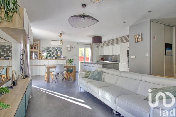 Maison à vendre 8 pièces 150 m² Saint-Thibault-des-Vignes