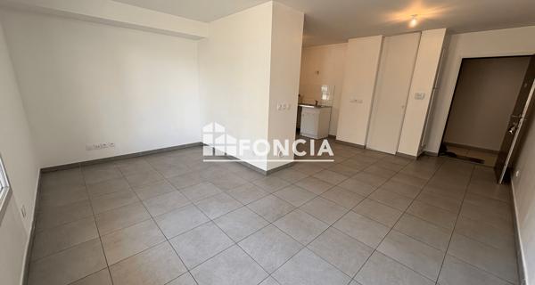 Location Appartement 2 pièces 48.65 m² - Villeurbanne 69100