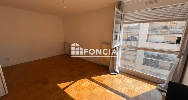 Location Studio 30.67 m² - Villeurbanne 69100