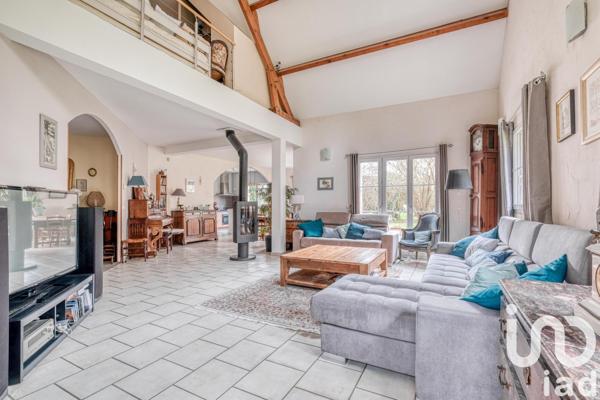 Maison à vendre 8 pièces 250 m² Lagny-sur-Marne
