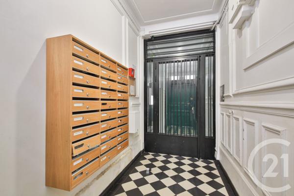 Appartement F1 à vendre  1 pièce - 24,26 m2 PARIS - 75010