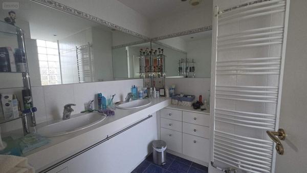 Maison à vendre à Noyal-sur-Vilaine en Ille-et-Vilaine (35530), ref : 019/5399 MCB   
centre ville (coeur)