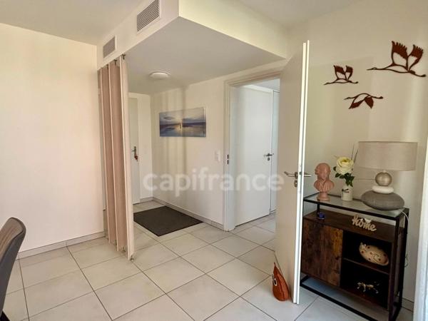 Appartement à vendre 4 pièces HYERES (83) - Plain pied - 2 parkings - 2 terrasses