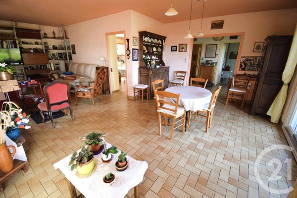 Maison à vendre  9 pièces - 290 m2 ST DIDIER DE FORMANS - 01