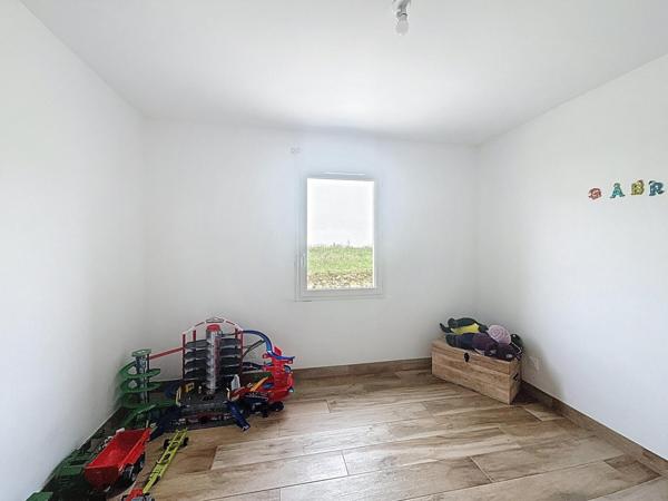 Maison récente 85m² centre ville de Châteauneuf