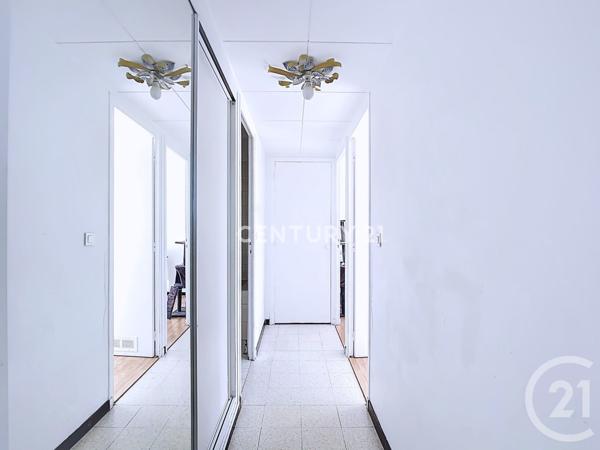 Appartement F3 à vendre  3 pièces - 74,20 m2 AUBAGNE - 13