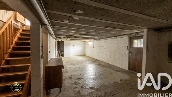 Maison à vendre 5 pièces 111 m² Saint-Pierre-du-Vauvray