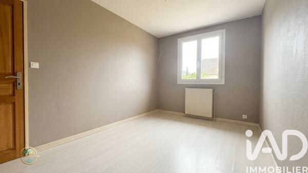 Maison à vendre 5 pièces 111 m² Saint-Pierre-du-Vauvray