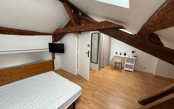 Appartement à vendre    6 pièces • 160 m2 Agen