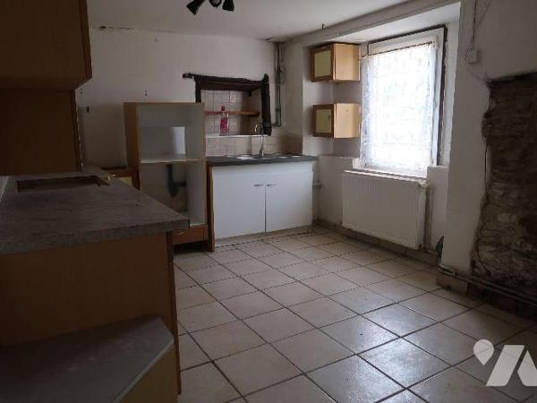 Maison à Vendre à Iffendic (35750) en Ille-et-Vilaine (35)

Cette maison d'une surface habita...