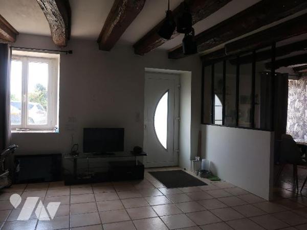 Maison à Vendre à Iffendic (35750) en Ille-et-Vilaine (35)

Cette maison d'une surface habita...