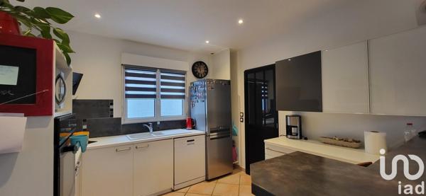 Maison 5 pièces de 84 m² à Noisy-le-Grand (93160)