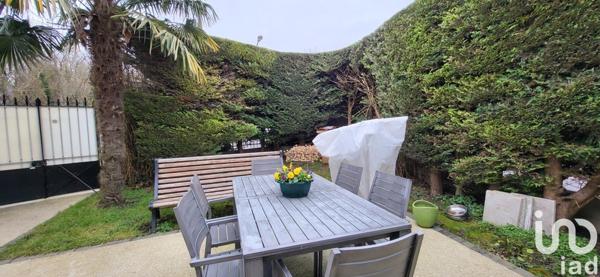 Maison 5 pièces de 84 m² à Noisy-le-Grand (93160)