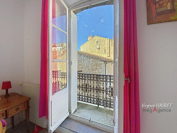 Appartement à NARBONNE, 11100 - 5 pièces 143m²