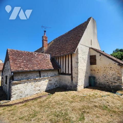 PROPRIÉTÉ DE CARACTÈRE À CHERRÉ-AU