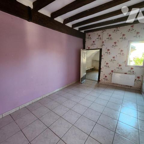 PROPRIÉTÉ DE CARACTÈRE À CHERRÉ-AU