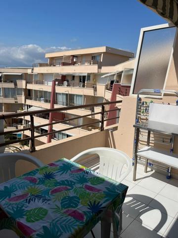 T2 meublé, terrasse,