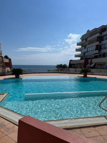 T2 meublé, terrasse,