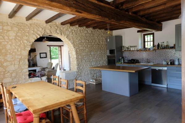 À VENDRE  Authentique fermette au coeur du Perche