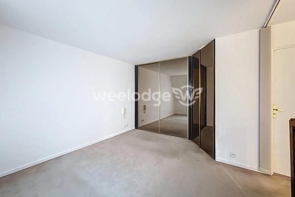 Appartement à vendre 2 pièces de 39 m² à Les Clayes-sous-Bois