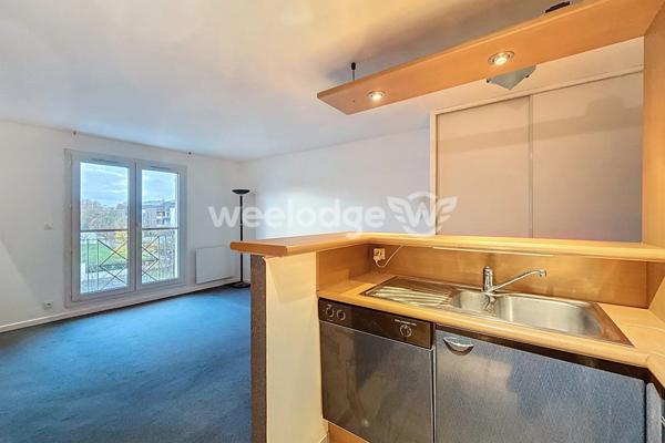 Appartement à vendre 2 pièces de 39 m² à Les Clayes-sous-Bois